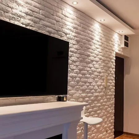 Royalux Zemun Residences Apartment *